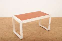 Pamono Child's Desk with White Molded Wood Legs and Wood & Red Linoleum Top, 1950s or 1960s><noscript><img width=