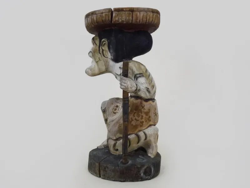 Hot Pamono Chinese Sculptural Plant Pedestal in Polychrome Carved Wood, Early 20th Century