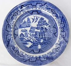 Pamono Chinese Style Faience Plates from Staffordshire, England, 19th Century, Set of 12> Dinner Plates & Bowls
