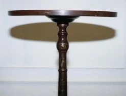 Pamono Chinoiserie Lacquered Side Table><noscript><img width=