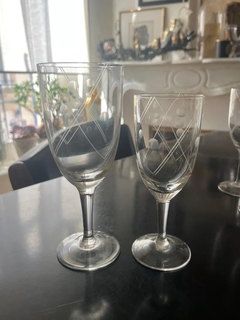 Pamono Chiseled Glasses, 1950s, Set of 20> Glassware