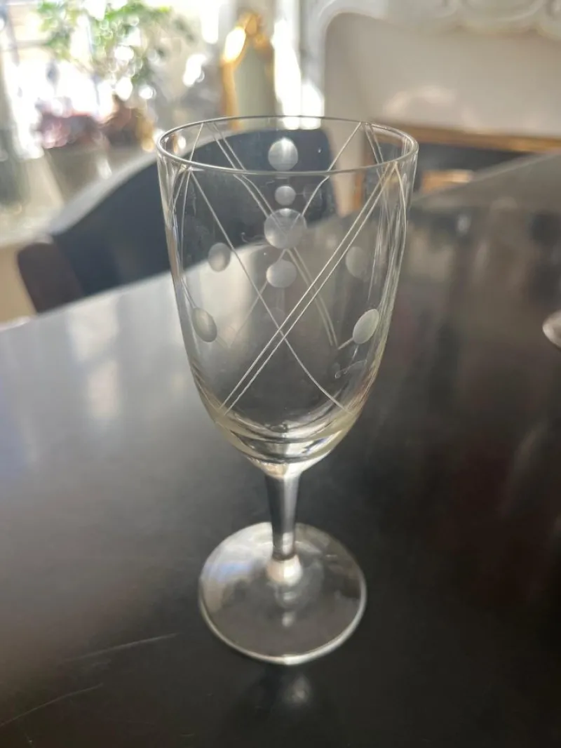 Pamono Chiseled Glasses, 1950s, Set of 20> Glassware