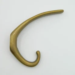 Pamono Coat Hooks in Brass by Franz Hagenauer for Werkstätte Hagenauer Wien, 1950s, Set of 9><noscript><img width=
