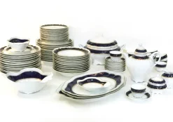 Pamono Cobalt & 24K Gold Porcelain Service from Bidasoa, 1980s, Set of 84> Dinner Plates & Bowls