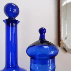 Pamono Cobalt Blue Glass Bottles, Set of 2><noscript><img width=