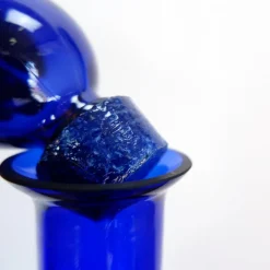 Pamono Cobalt Blue Glass Bottles, Set of 2><noscript><img width=
