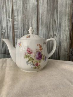Clearance Pamono Coffee or Tea Pot with Pastel Flower Decor by C.T. Karl Tielsch Altwasser, Germany, 1940s