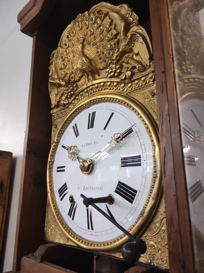 Pamono Comtoise Clock in Fir and Hammered Brass from Befos> Clocks