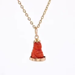 Pamono Coral 18 Karat Yellow Gold Buddha Charm Pendant, 1960s><noscript><img width=