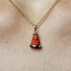 Pamono Coral 18 Karat Yellow Gold Buddha Charm Pendant, 1960s><noscript><img width=