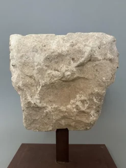 Pamono Corinthian Capital with a Flat Column, Early 16th Century><noscript><img width=