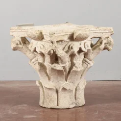 New Pamono Corinthian Style White Stone Capital