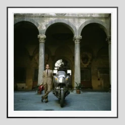 Pamono Count Simone Rucellai C Print Framed in Black> Mid-Century|Photography
