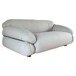 Pamono Cream Bouclé Sesann 2-Seat Sofa by Gianfranco Frattini for Cassina, 1973> Couches & Sofas