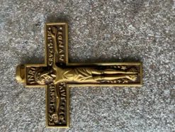 Hot Pamono Crucifix by Line Vautrin