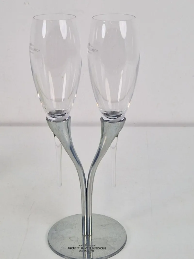 Clearance Pamono Crystal Champagne Flutes in Holder by Philippe Di Meo for Moët & Chandon, 1980s, Set of 2