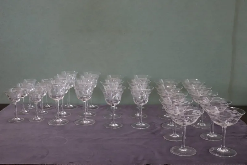 Pamono Crystal Glasses, 1970s, Set of 28> Glassware