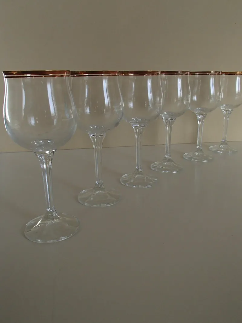 Pamono Crystal Wine Glasses with Gold Rim, 1960s, Set of 6> Glassware