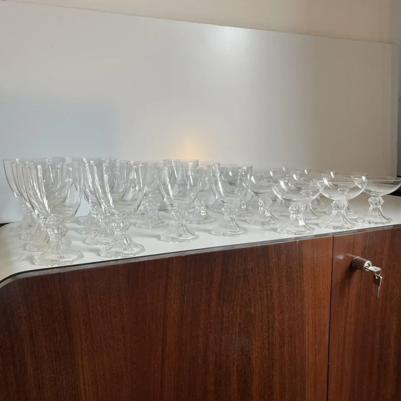 Outlet Pamono Crystal Yale Champagne, Red Wine and White Wine Glasses from Val Saint Lambert, 1970s, Set of 27