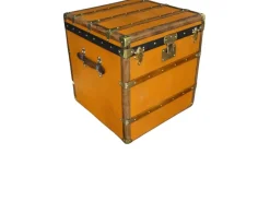 Pamono Cubic Hat Trunk in Orange Canvas from Moynat, 1920s> Trunks Crates & Baskets