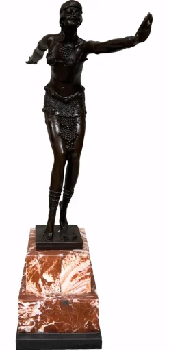 Pamono D. H. Chiparus, Dancer, 1900, Bronze on Marble Base><noscript><img width=
