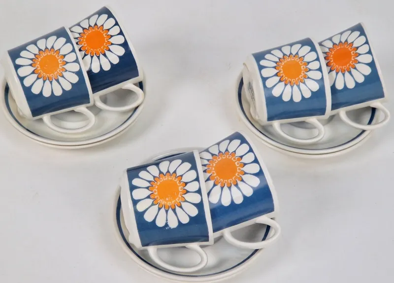 Outlet Pamono Daisy Turi Tableware from Figgjo Flint, Norway, 1960s, Set of 24