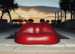 Clearance Pamono Dalilips Sofa by Salvador Dali & Oscar Tusquets for BD Barcelona