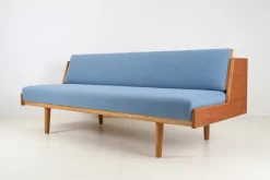 Pamono Danish GE 258 Sofa Bed by Hans Wegner for Getama, 1960s> Couches & Sofas