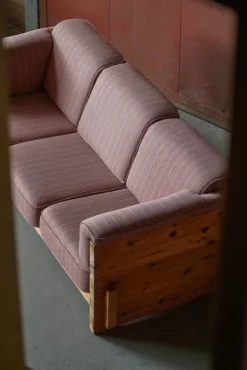 Pamono Danish Modern 3-Seater Sofa in Pomeranian Pine and Wool by Christian IV, 1970s><noscript><img width=