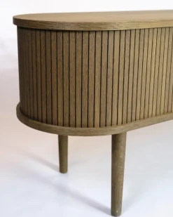 Pamono Danish Modern TV Cabinet in Oiled Oak with Venetian Blinds><noscript><img width=