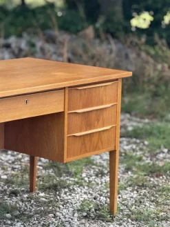 Pamono Danish Oak Desk, 1960s><noscript><img width=