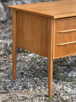 Pamono Danish Oak Desk, 1960s><noscript><img width=
