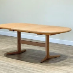 Pamono Danish Oak Dining Table by Laurits M Larsen, 1960s><noscript><img width=