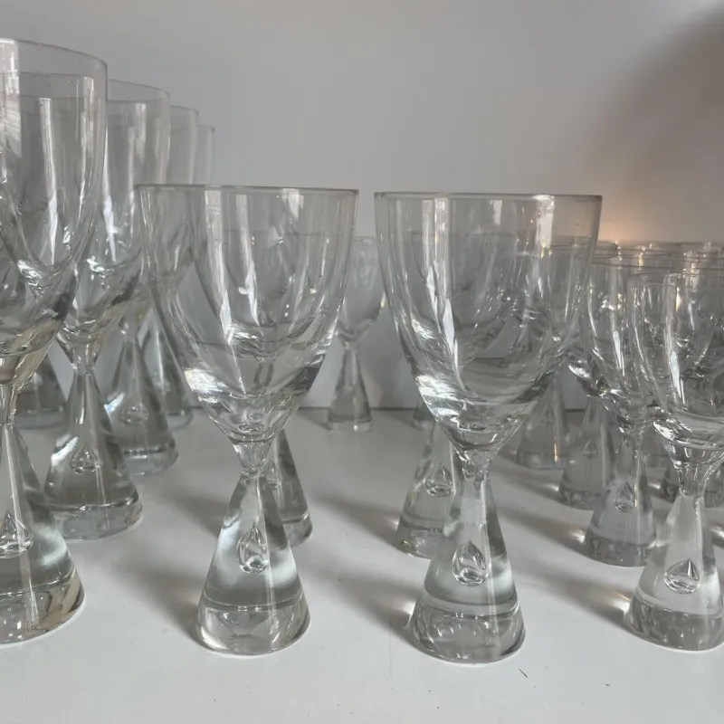 Pamono Danish Princess Design Glasses by Bent Severin for Holmegaard, 1958, Set of 33> Glassware