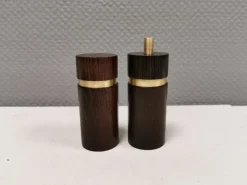 Pamono Danish Salt and Pepper Set in Wenge Wood and Brass by Svend Aage Petersen for Saap 1950s, Set of 2> Salt & Pepper Shakers