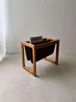 Pamono Danish Teak and Suede Reading Basket from Vildbjerg Møbelfabrik, 1960s> Magazine Racks