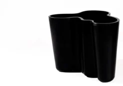 Pamono Dark Blue Savoy Vase by Alvar Aalto, 1980s><noscript><img width=
