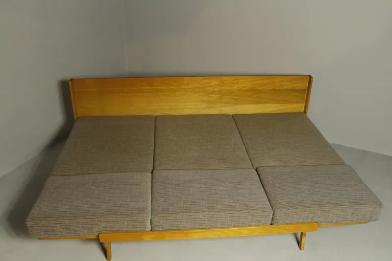 Pamono Daybed by N. P. Soběslav for Jitona, Former Czechoslovakia, 1970s> Daybeds & Chaises Lounges