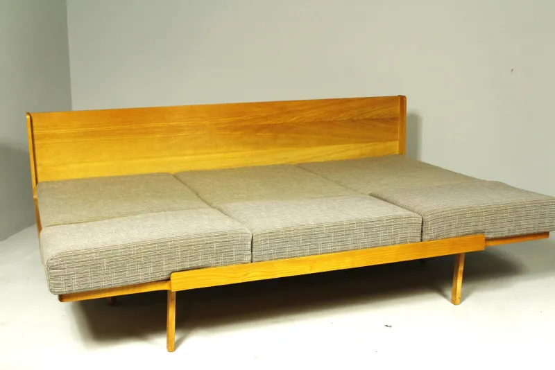 Pamono Daybed by N. P. Soběslav for Jitona, Former Czechoslovakia, 1970s> Daybeds & Chaises Lounges