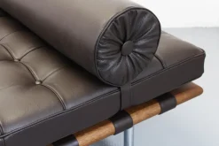 Pamono Daybed in Black Leather by Ludwig Mies Van Der Rohe for Knoll International><noscript><img width=