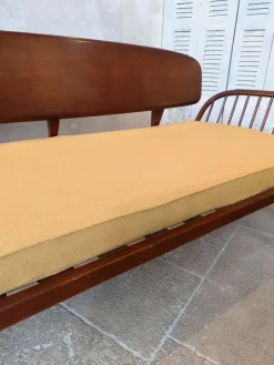 Pamono Daybed Sofa attributed to Lucian Ercolani for Ercol, 1960s><noscript><img width=