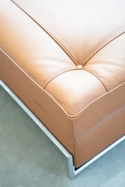 Pamono Daybed Sofa in Cognac Leather by Eileen Gra for Vereinigte Werkstätten Collection, 1980s><noscript><img width=