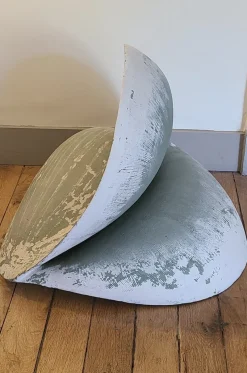 Pamono Debizet Agnes, The Open Almond, 1990, Stoneware><noscript><img width=