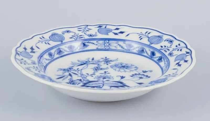 Best Pamono Deep Porcelain Plates with Blue Onion Pattern, Meissen, Germany, Set of 6