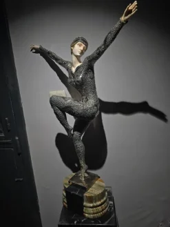 Outlet Pamono Demeter H. Chiparus, Art Deco Figure, 1920, Silvered Bronze