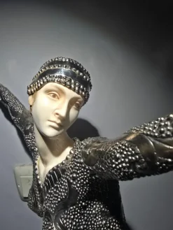 Outlet Pamono Demeter H. Chiparus, Art Deco Figure, 1920, Silvered Bronze