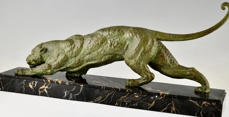 Pamono Demetre Chiparus, Art Deco Panther Sculpture, 1930, Metal Sculpture on Marble Base> Art Deco
