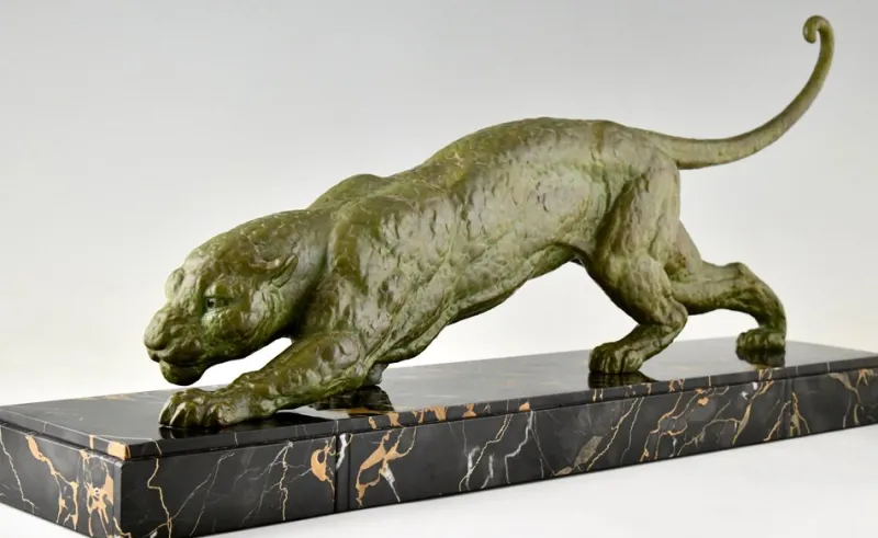 Pamono Demetre Chiparus, Art Deco Panther Sculpture, 1930, Metal Sculpture on Marble Base> Art Deco