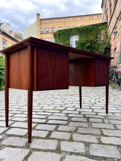 Discount Pamono Desk from Imha Möbel, Denmark