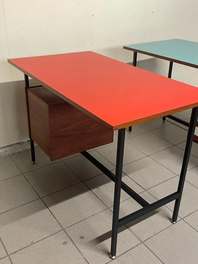 Pamono Desk with Colored Formica Top, 1960s